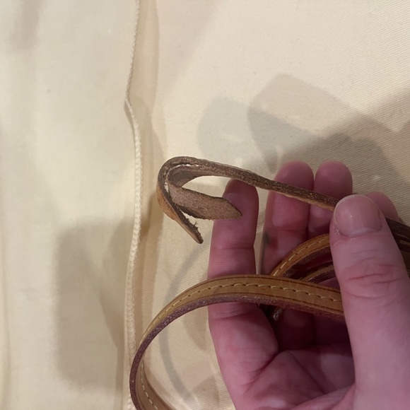 Louis Vuitton Favorite MM - Picture 5 of 6